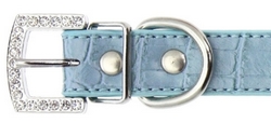 Collier en cuir bleu clair crocodile S à XL