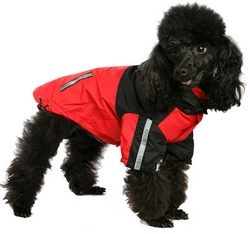 Imperméable Noir et Rouge